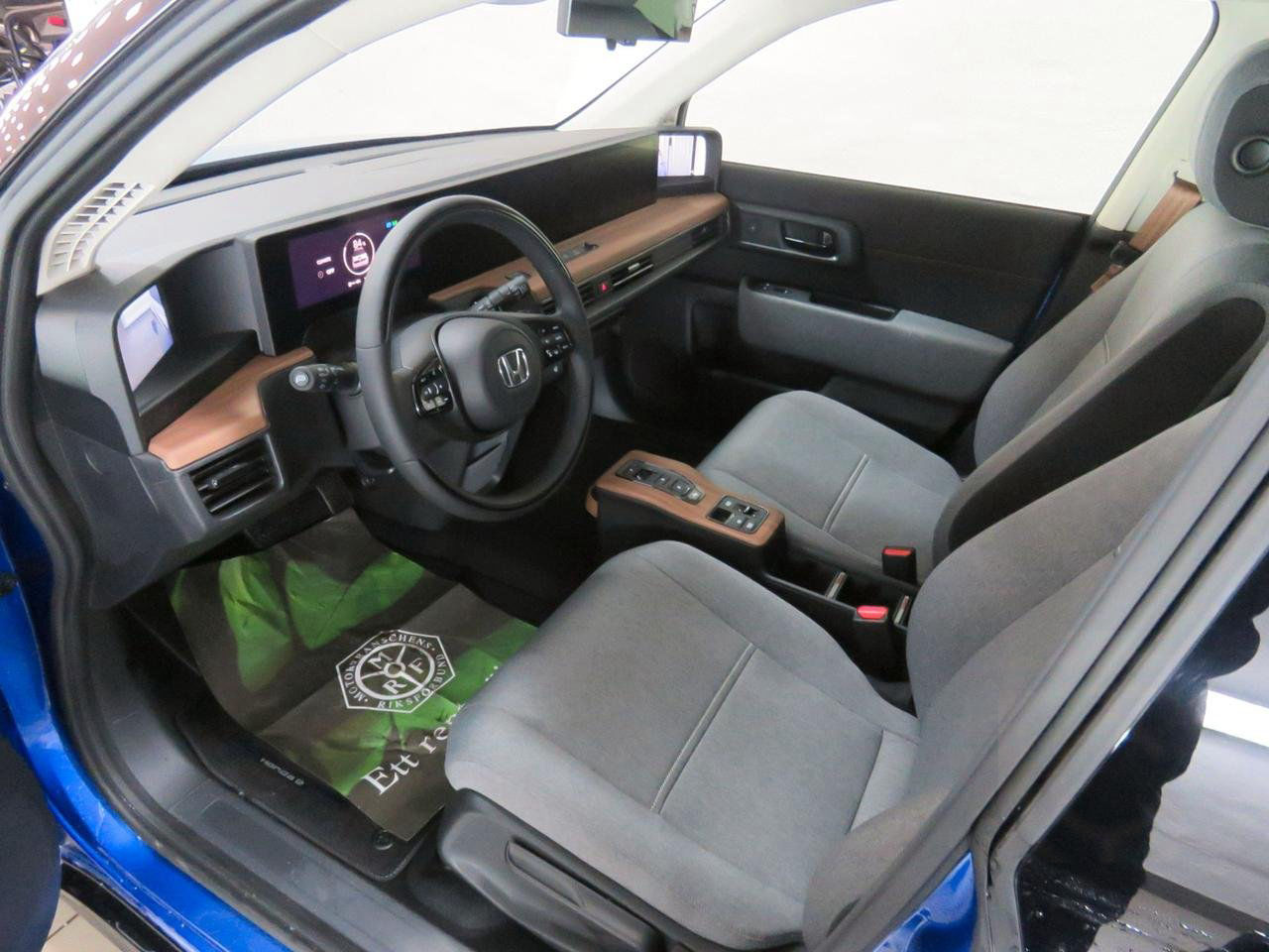 Honda E Advance