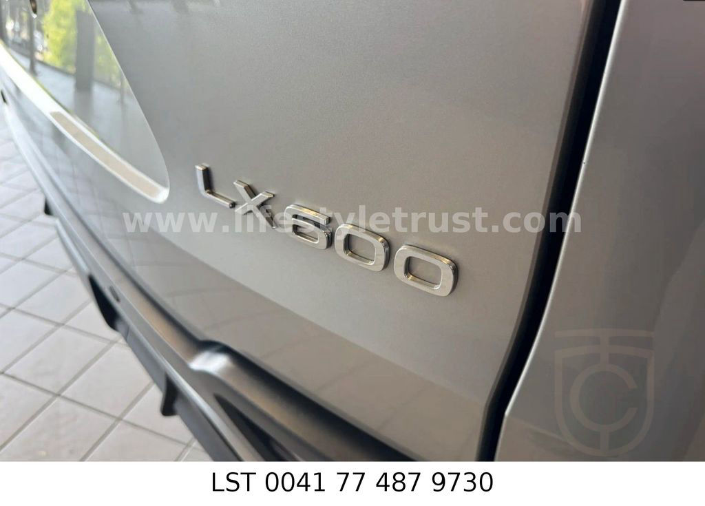 Lexus LX 600 F-Sport 4WD - 2023 - € 87.500 T1 EXPORT