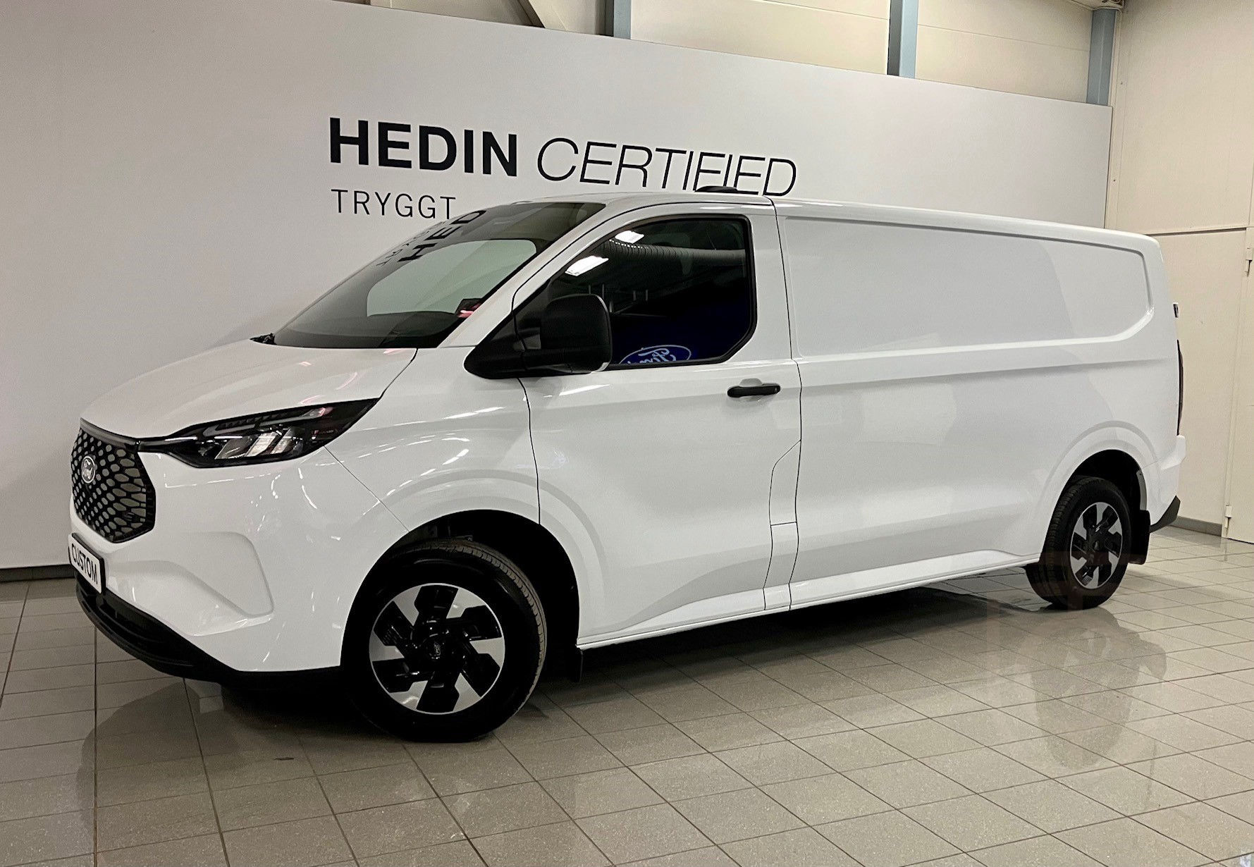 Ford E-Transit Custom 320