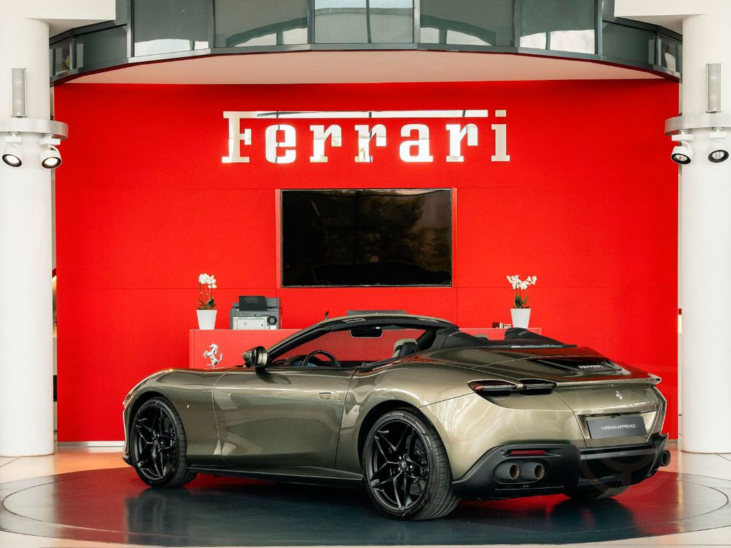 Ferrari Roma Spider MagneRide*360°-View*LED-Lenkrad
