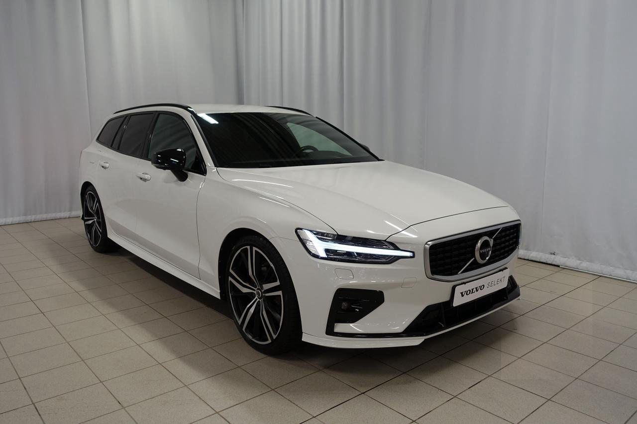Volvo V60 D3 R-Design. Teknikpaket PRO. Parkeringskamera 360