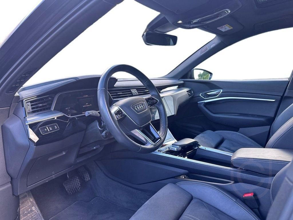 Audi Q8 55 E-TRON QUATTRO S-Line SELECTION