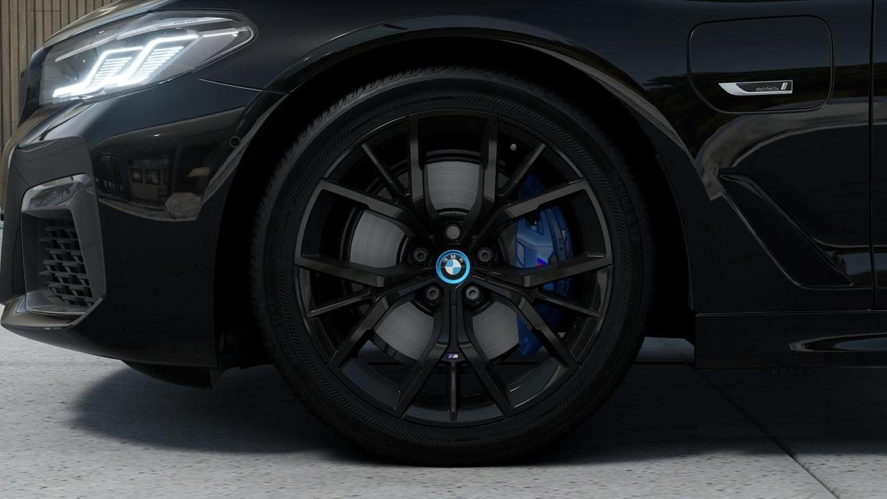 BMW 530e xDrive M Sport Innovation DAP Komfortstol Taklucka