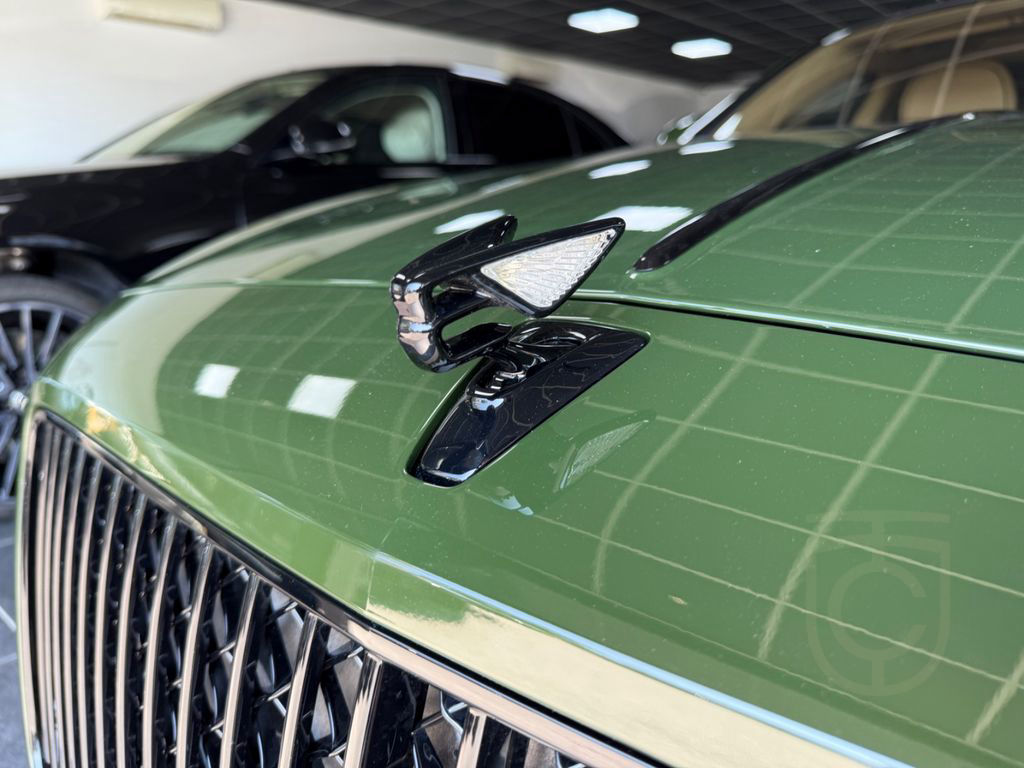 Bentley Flying Spur S V8- Carbon- B&O- Pano