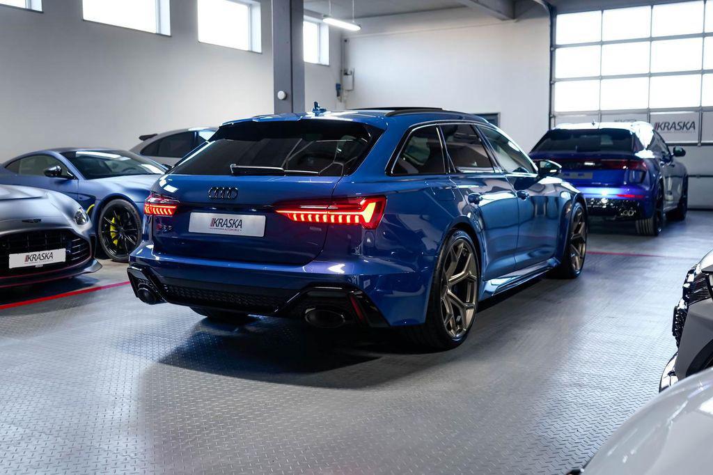 Audi RS6 4.0 TFSI quattro performance RS-SCHALENSITZE