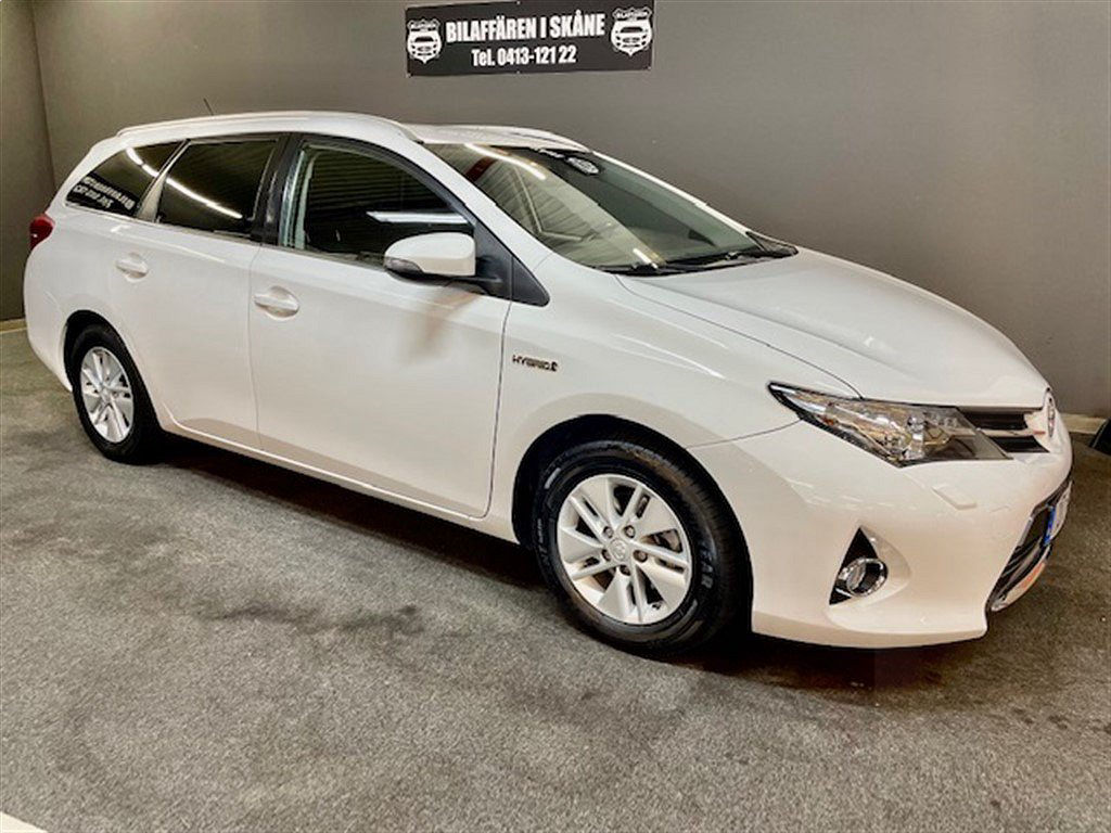 Toyota Auris Touring Sports Hybrid