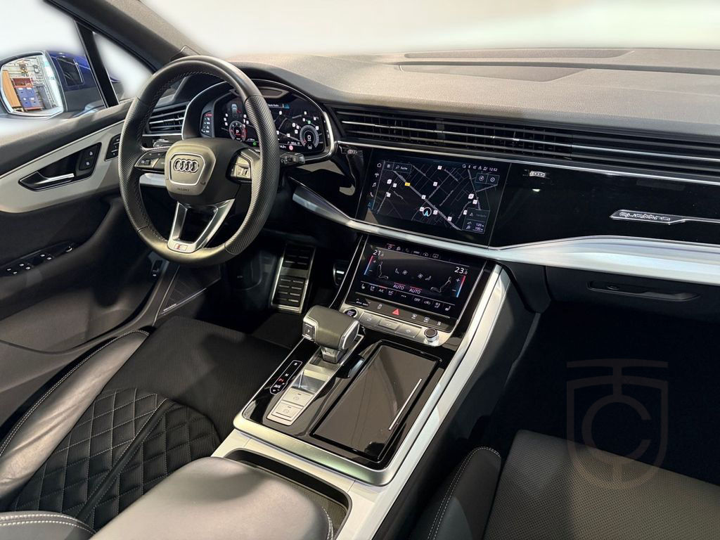 Audi Q7 50 TDI QUA S LINE 7-SITZER HD-MATRIX+AHK+PANO