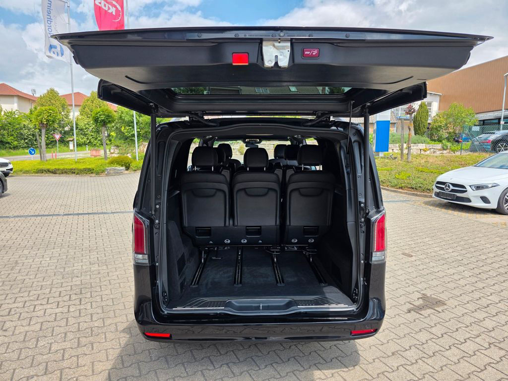 Mercedes-Benz V 300 d AVANTGARDE extralang 8-Sitzer/ Kamera