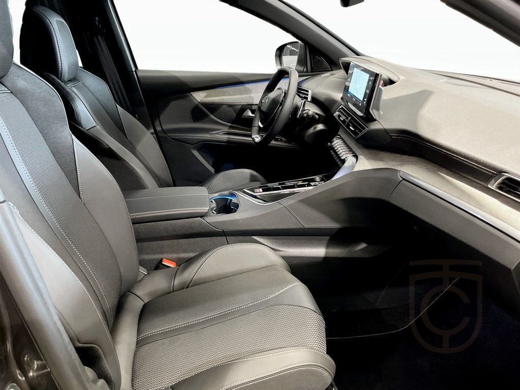 Peugeot 5008 GT 1.2 PT