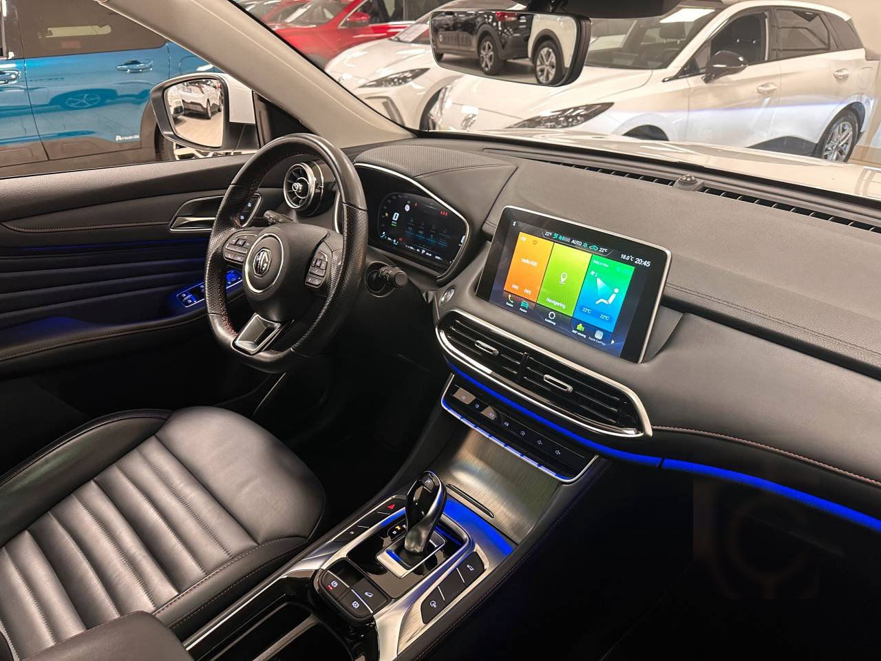 MG EHS MG EHS PLUG-IN HYBRID LUXURY MY21