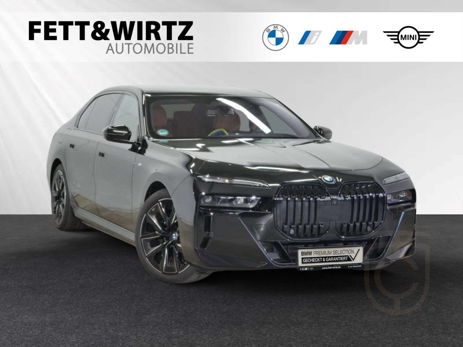BMW i7