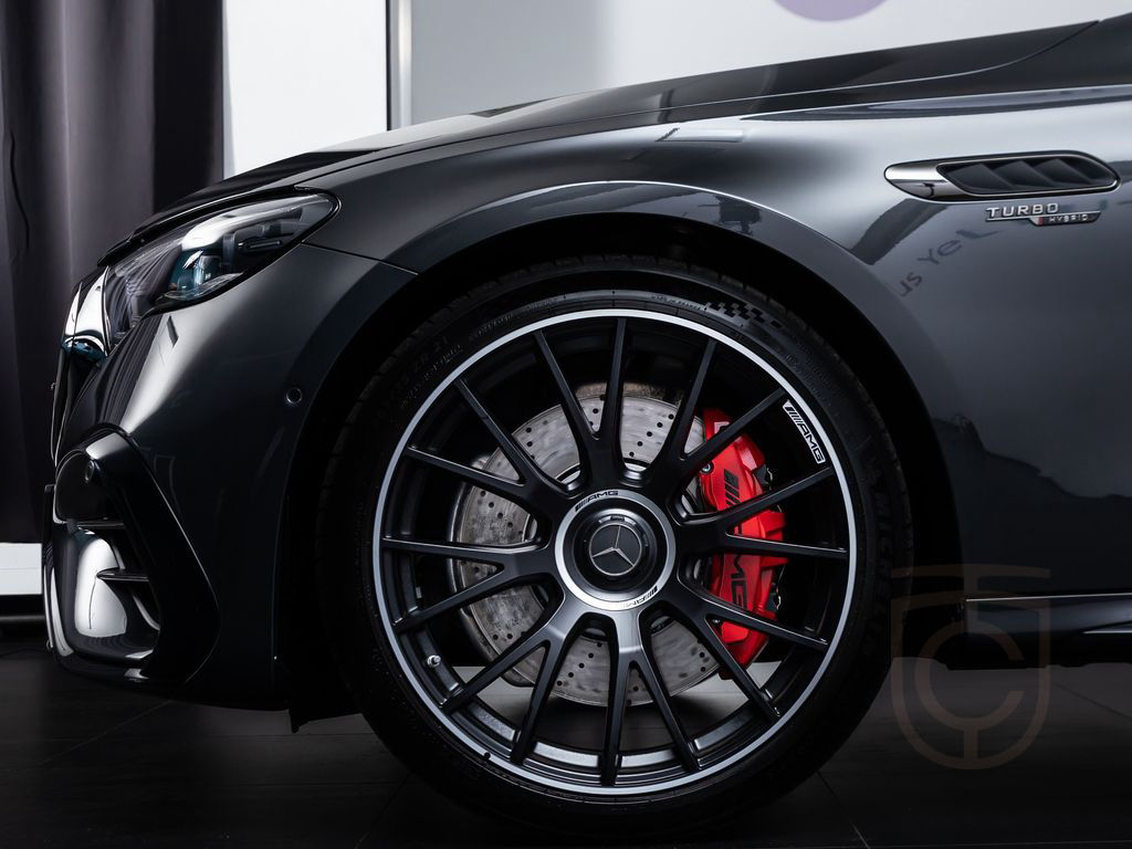 Mercedes-Benz E 53 AMG *PERFORM-SITZE*CARBON*DYNAMIC+