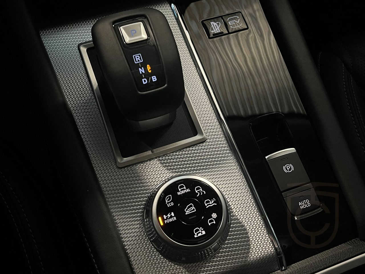 Mitsubishi Outlander Invite PHEV 4wd PLUG IN
