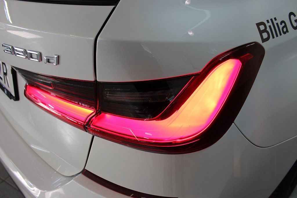 BMW 320 d xDrive Touring DEMOBIL Nybilskänsla