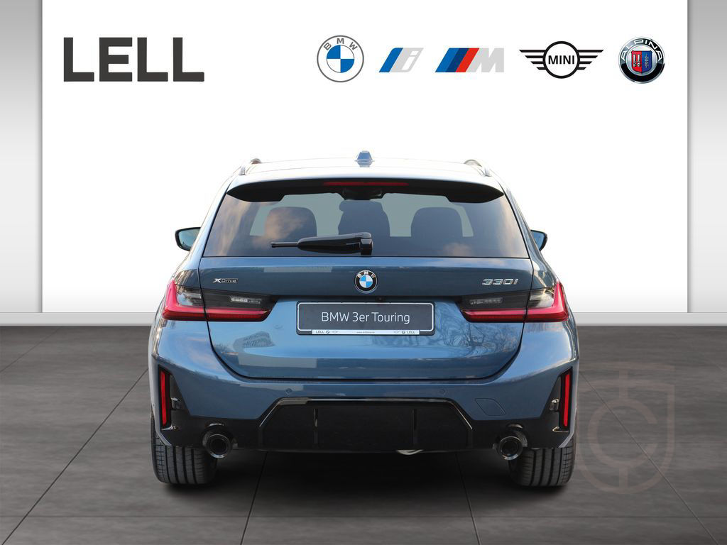 BMW 330i xDrive Touring M Sport Pro / AHK / H&K / LR