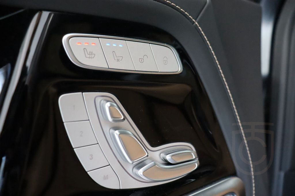 Mercedes-Benz G 63 AMG Facelift/ Night/360/PerfomanceP/Burm.