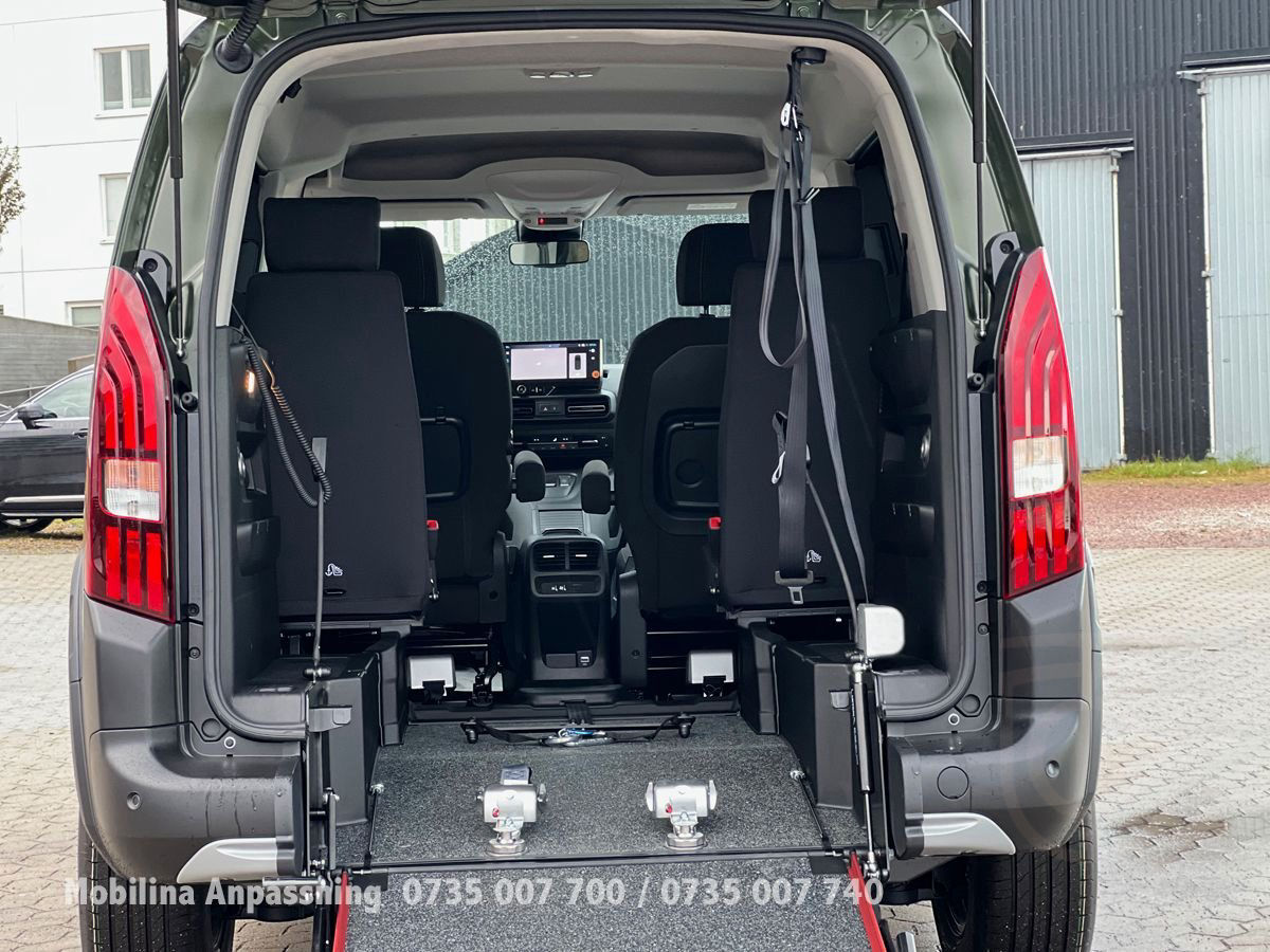 Peugeot Rifter Handikappanpassad Rullstolsbil