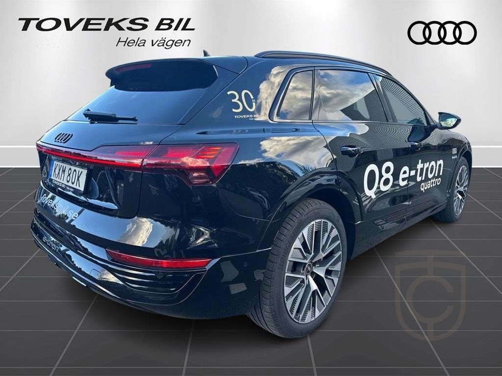 Audi Q8 55 E-TRON QUATTRO S-Line SELECTION