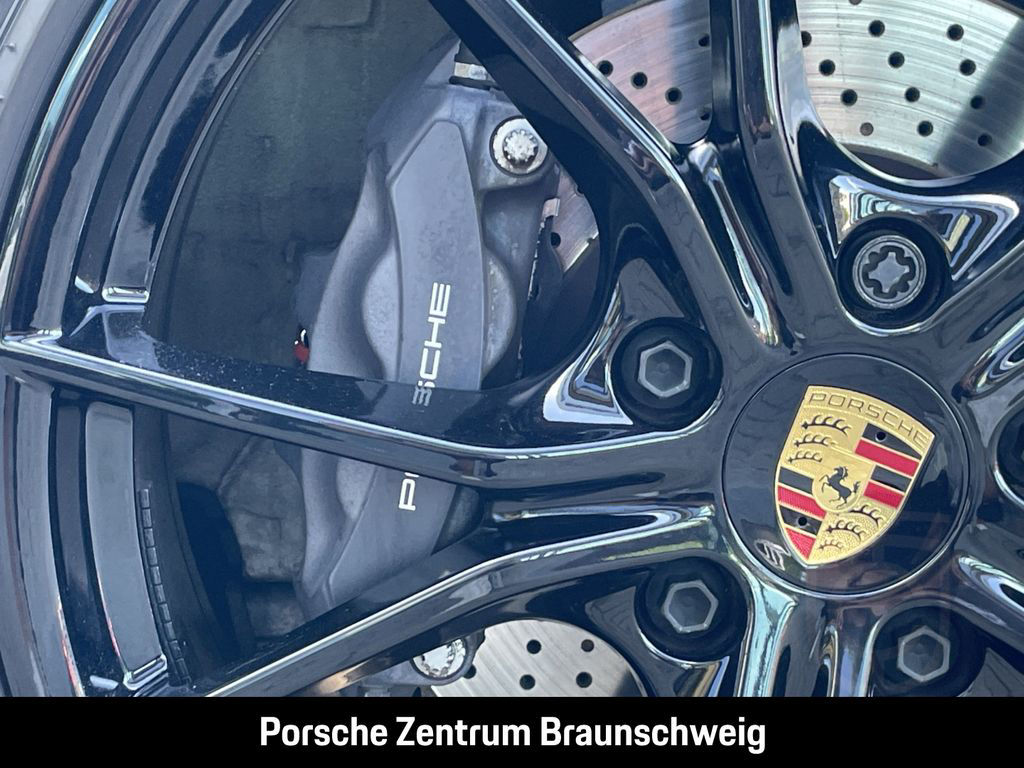 Porsche Cayman 718 20-Zoll Lenkradheizung 2-Zonen-Klima