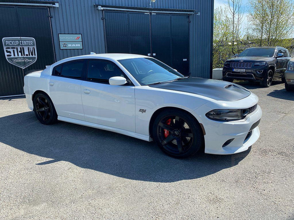 Dodge Charger SRT 392 6.4 V8