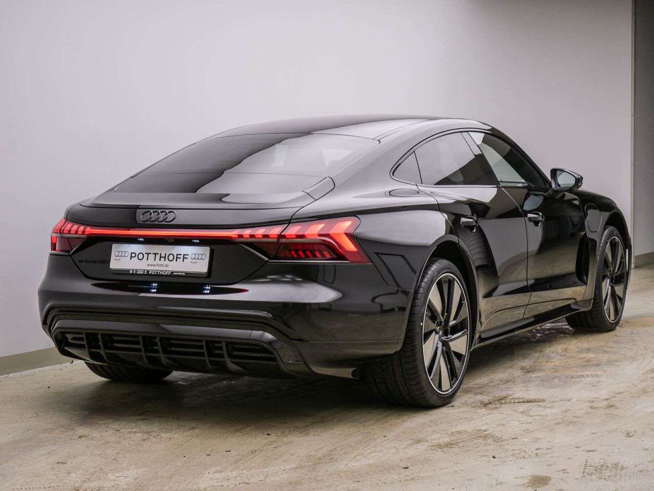 Audi e-tron GT