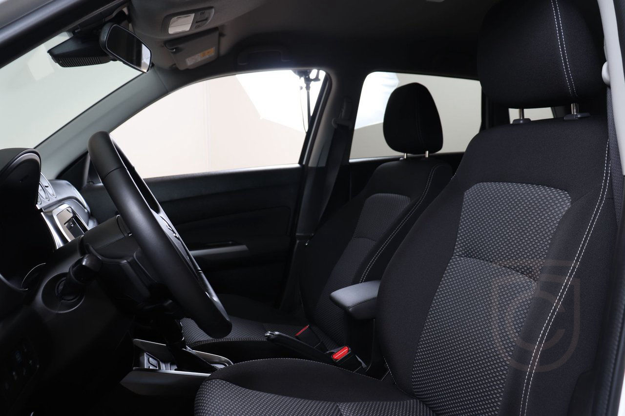 Suzuki Vitara Select HEV AWD 1.5