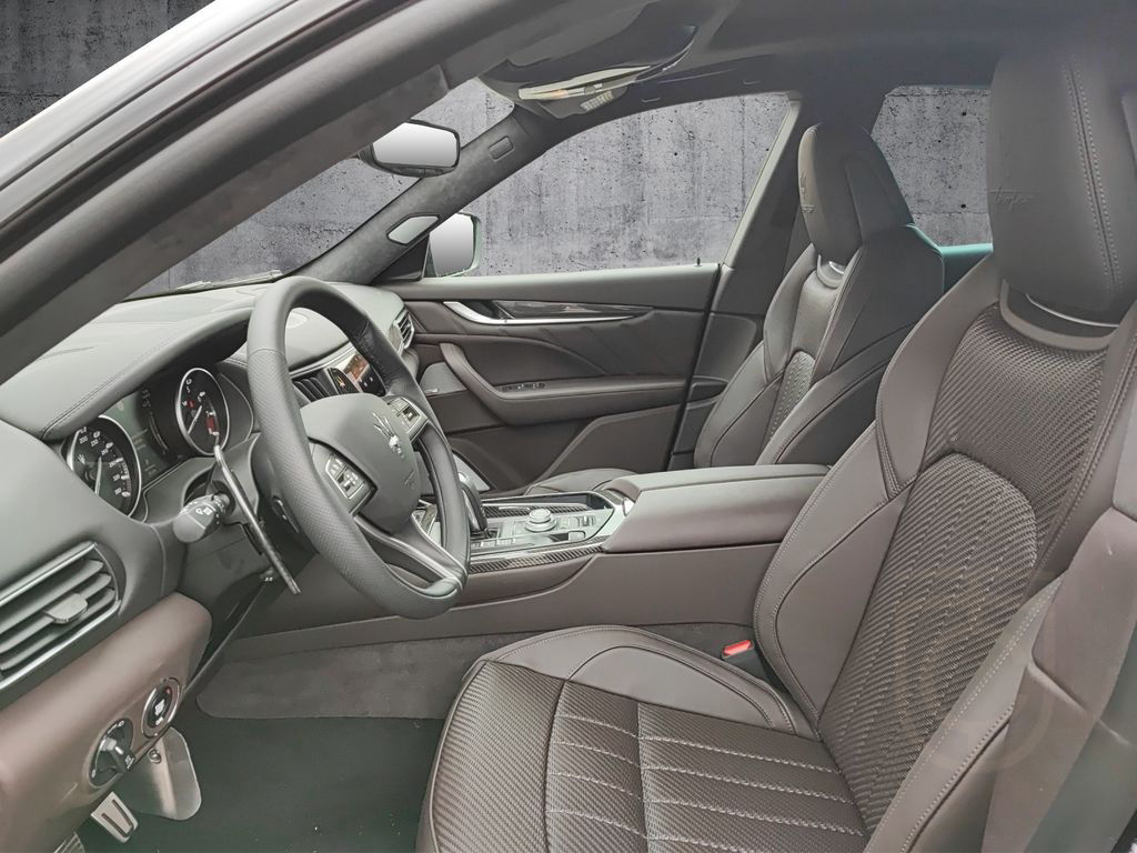 Maserati Levante Trofeo **Ermenegildo Zegna Interieur**