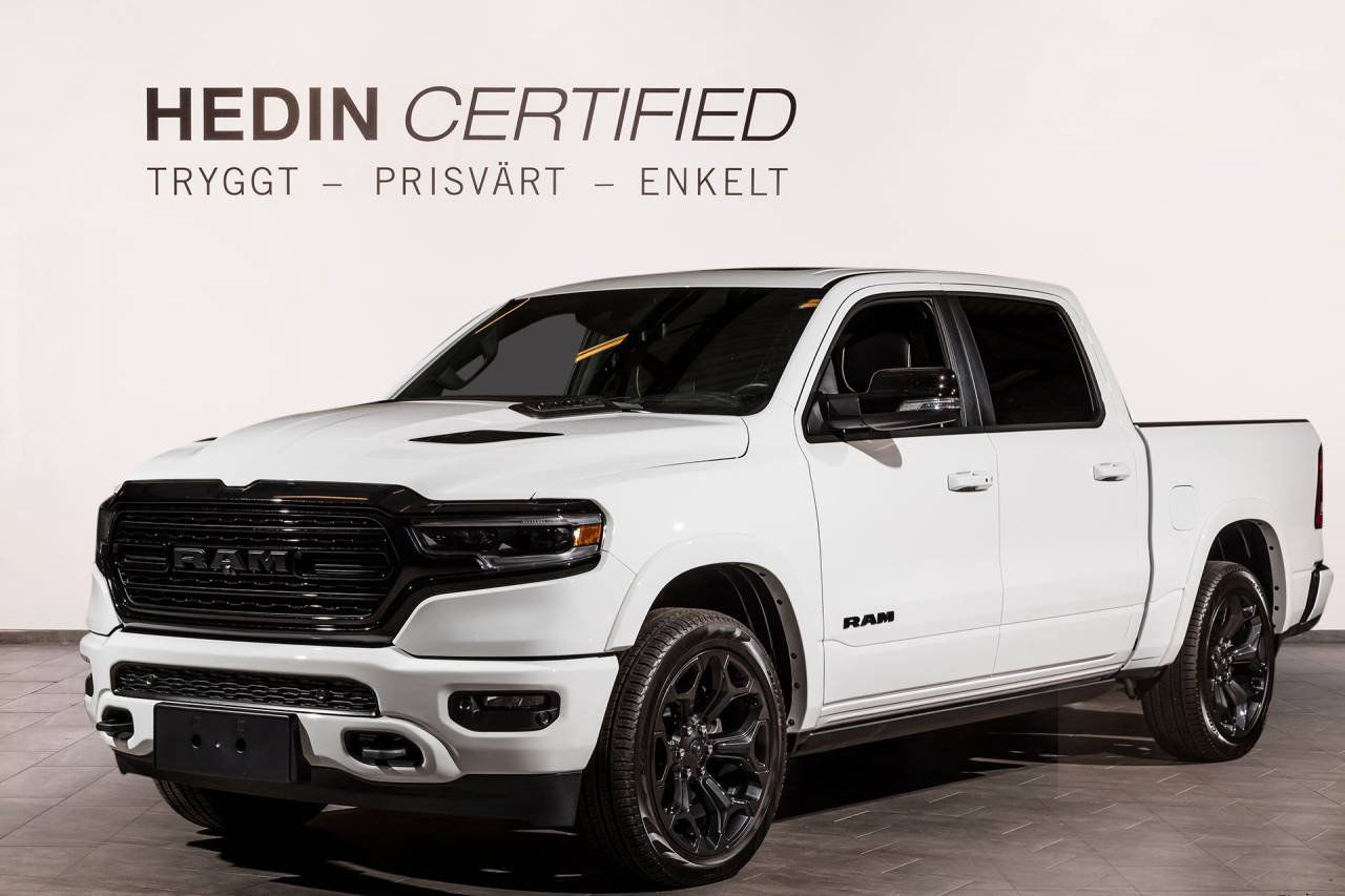 Dodge RAM 1500 LIMITED Night Edition