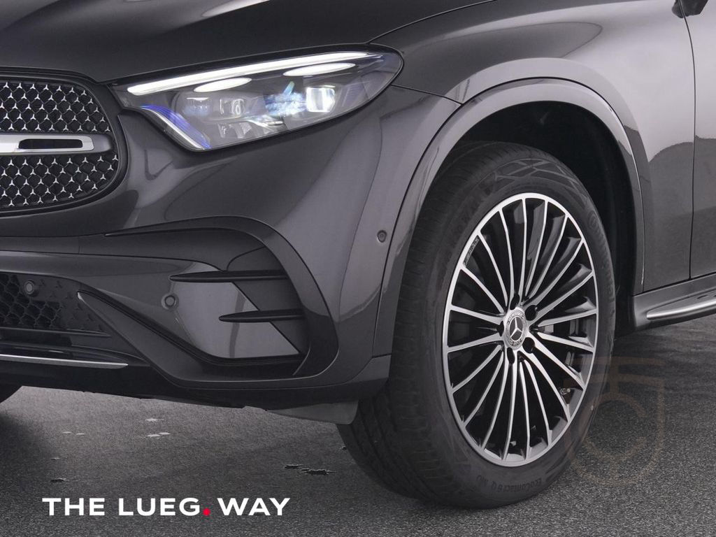 Mercedes-Benz GLC 300 e 4M AMG+MBUX+DLight+AHK+Mem+Keyl+20+360