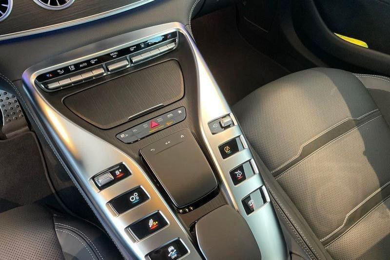 Mercedes-Benz GT 43 4Matic+ 367hp AMG PANO HUD BURMESTER *VAT*