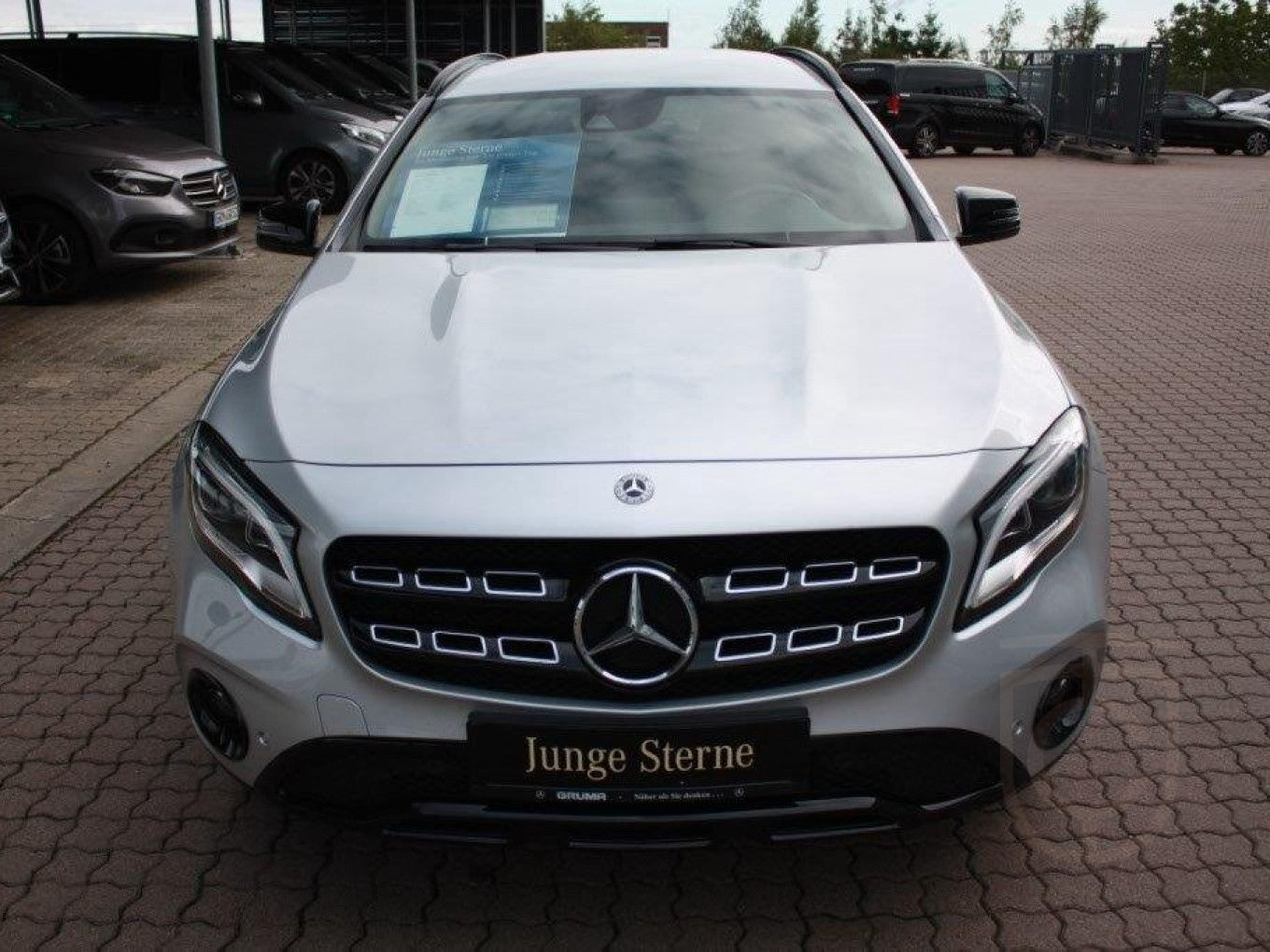 Mercedes-Benz GLA 220 d Sport Utility Vehicle