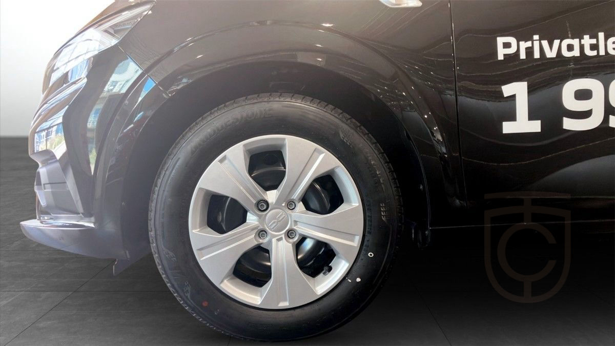 Dacia Sandero SANDERO ESSENTIAL TCE 90 -Nu kampanj!
