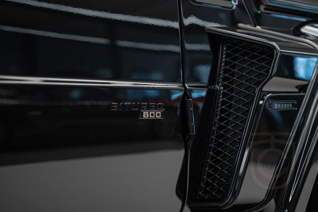 Mercedes-Benz G 63 AMG 2025 BRABUS G 800 BLACK / BROWN
