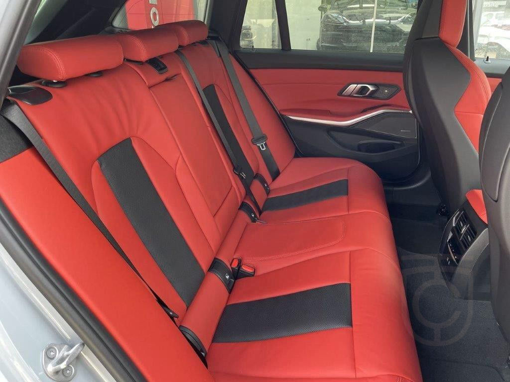 BMW M3 Comp. Touring/Brooklyn-Red/H&K/Assistant