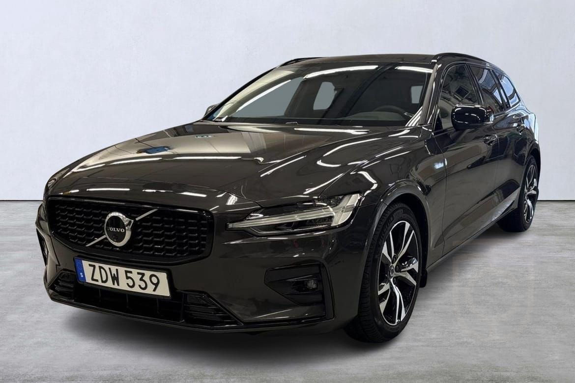 Volvo V60 B4 Bensin Plus Dark