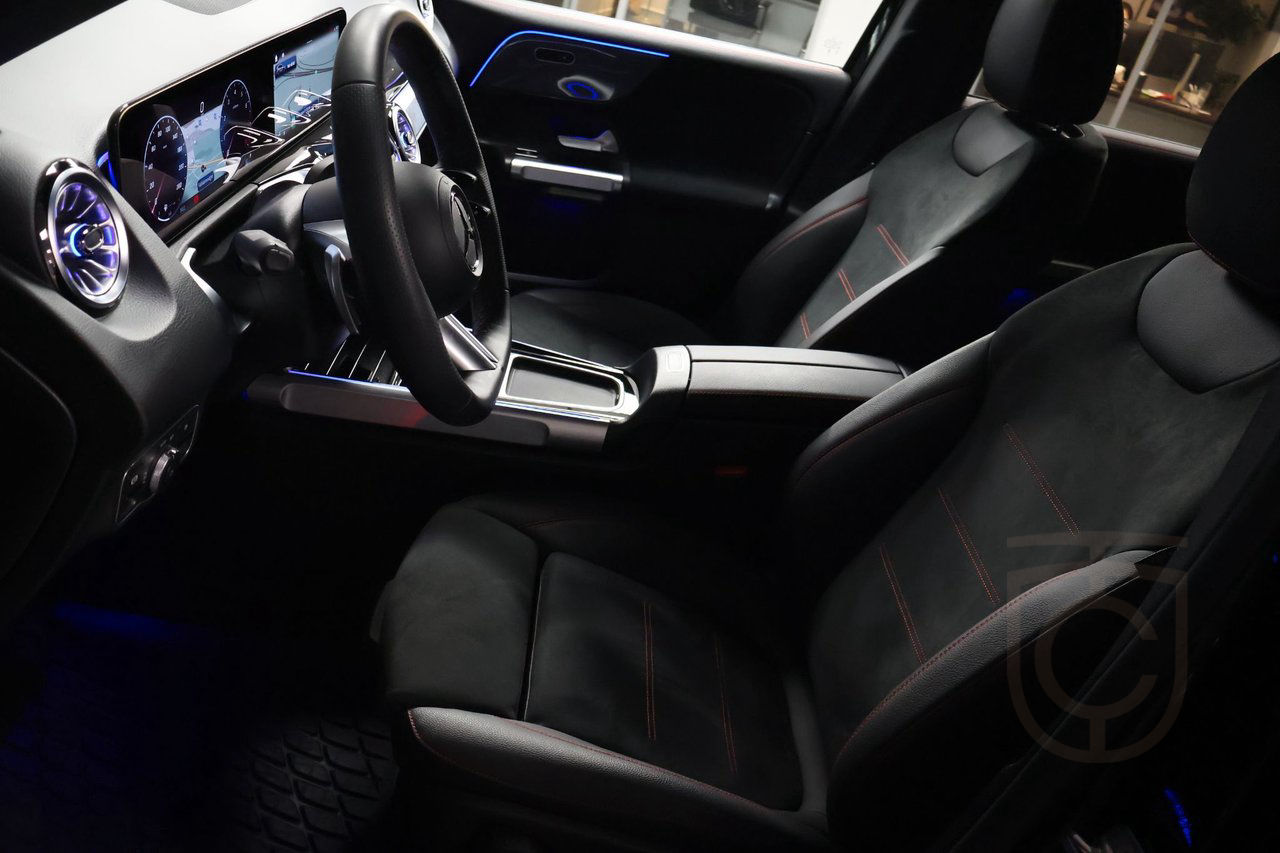Mercedes-Benz GLB 250 4MATIC AMG Line NIGHT