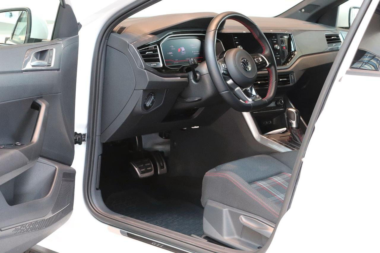 Volkswagen Polo GTI DSG, 200hk