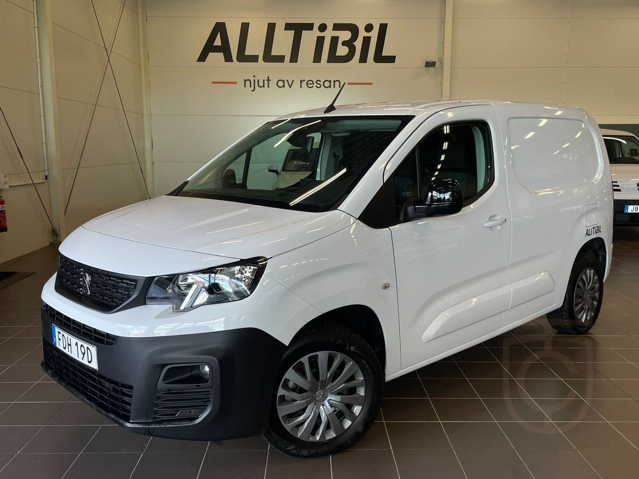 Peugeot e-Partner PRO+ L1