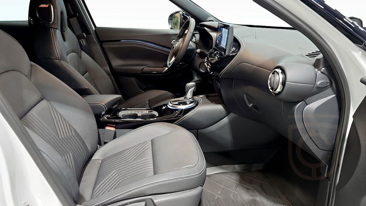 Nissan Juke Hybrid DIG-T 143HP 4AMT Tekna 19"