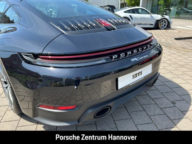 Porsche 992 -2 (911) Carrera