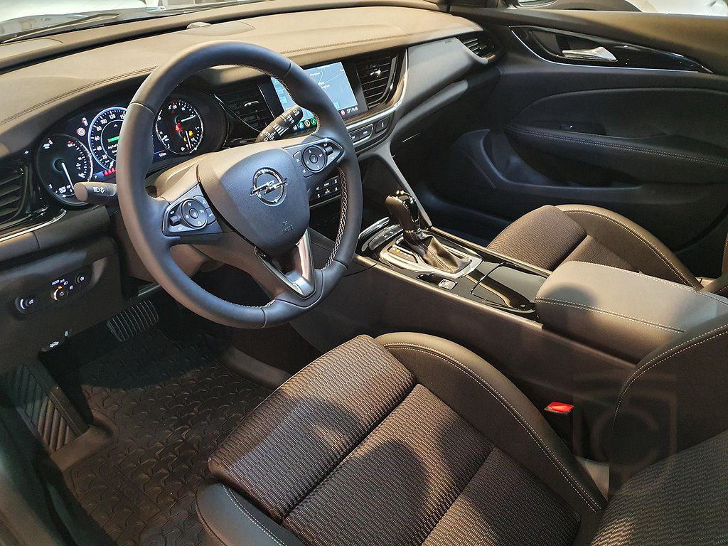 Opel Insignia Sports Tourer Elegance 2.0 Aut 6 174hk