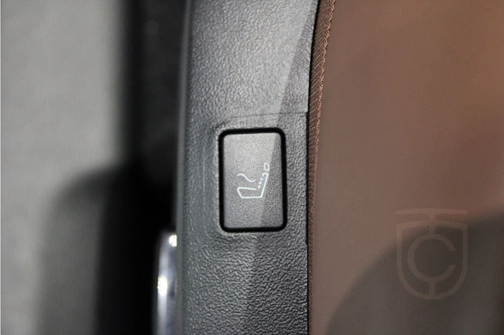 Mitsubishi Outlander Instyle PHEV Automat 4WD