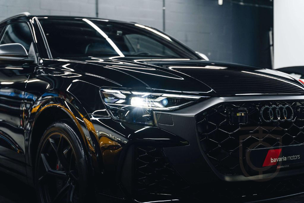 Audi RS Q8 Performance / New / Ceramic / Sunroof / Ma