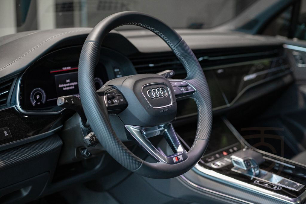 Audi Q7 60 TFSI e quattro S line