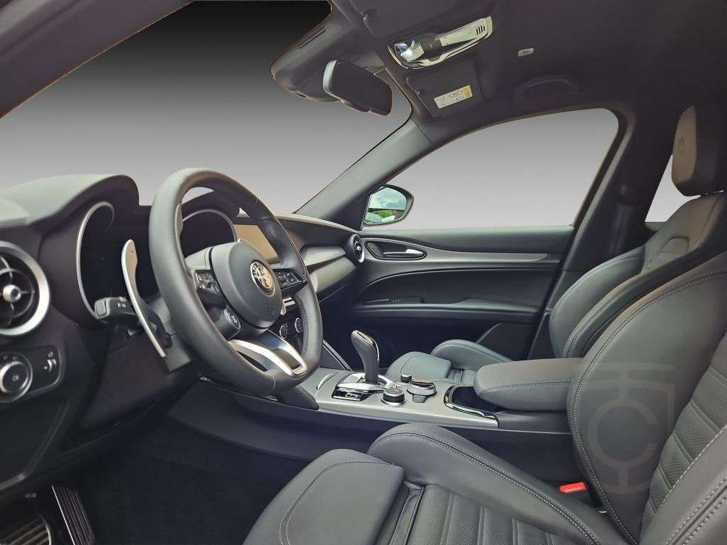 Alfa Romeo Stelvio VELOCE*LED