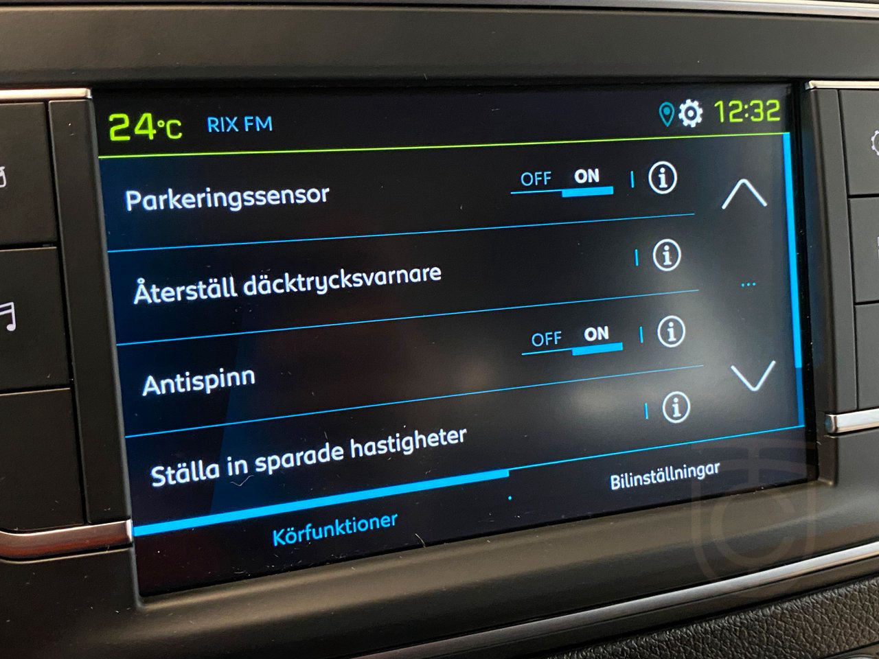 Peugeot Traveller e-TRAVELLER BUSINESS L3