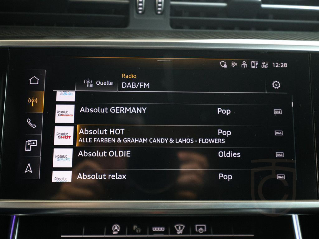 Audi RS6 Avant tiptronic AHK Standhz. B+O PANO
