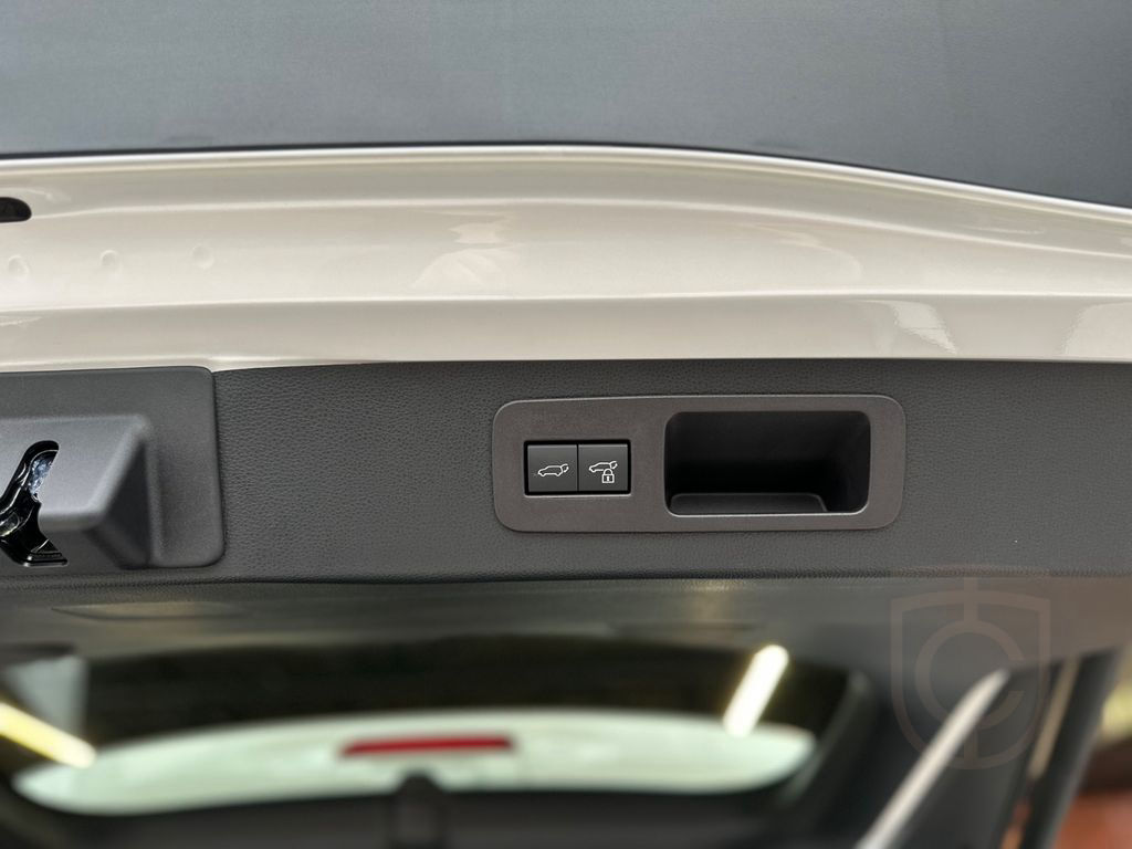 Lexus LX 500 D Luxury Mark Levinson *SOFORT*