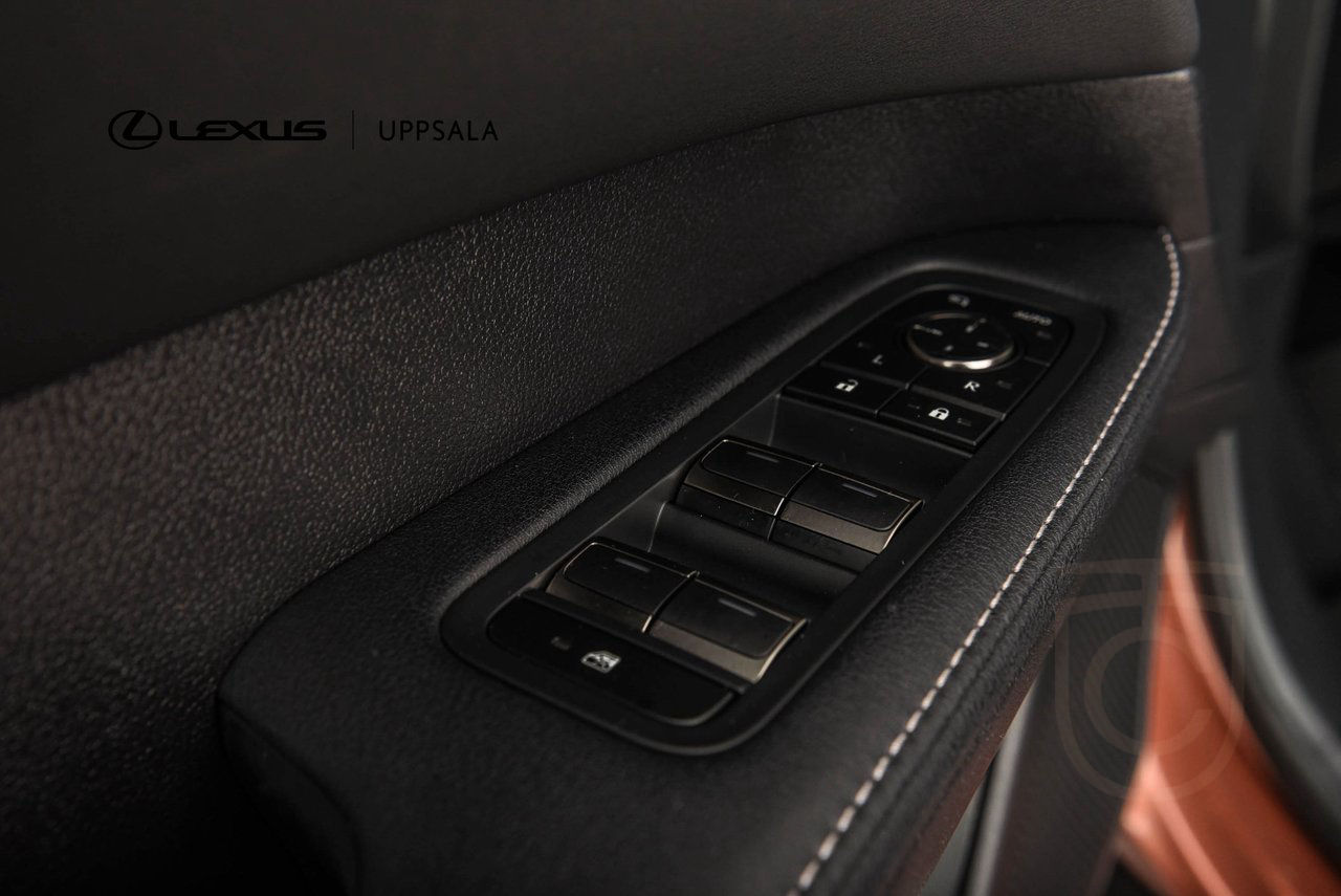 Lexus RX 450h+ Plug-in AWD Executive