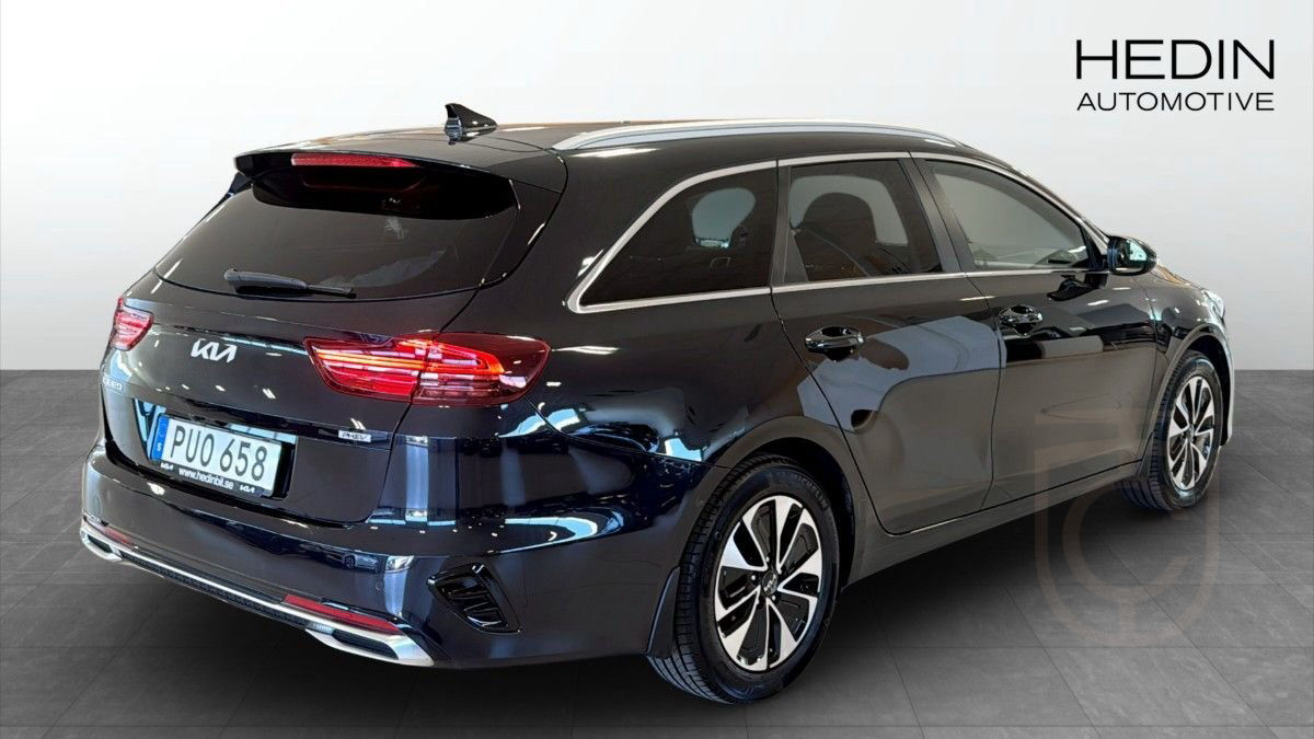 Kia Ceed SW PHEV ACTION